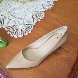 Nine west kitten heel